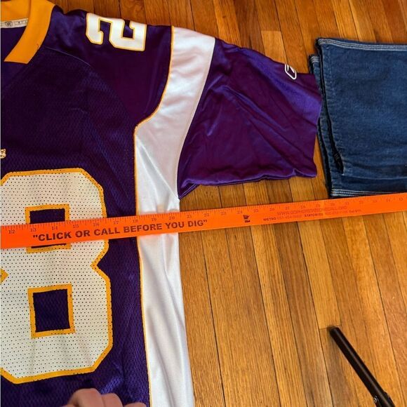 Minnesota Vikings Adrain Peterson Reebok Jersey - Picture 9 of 9